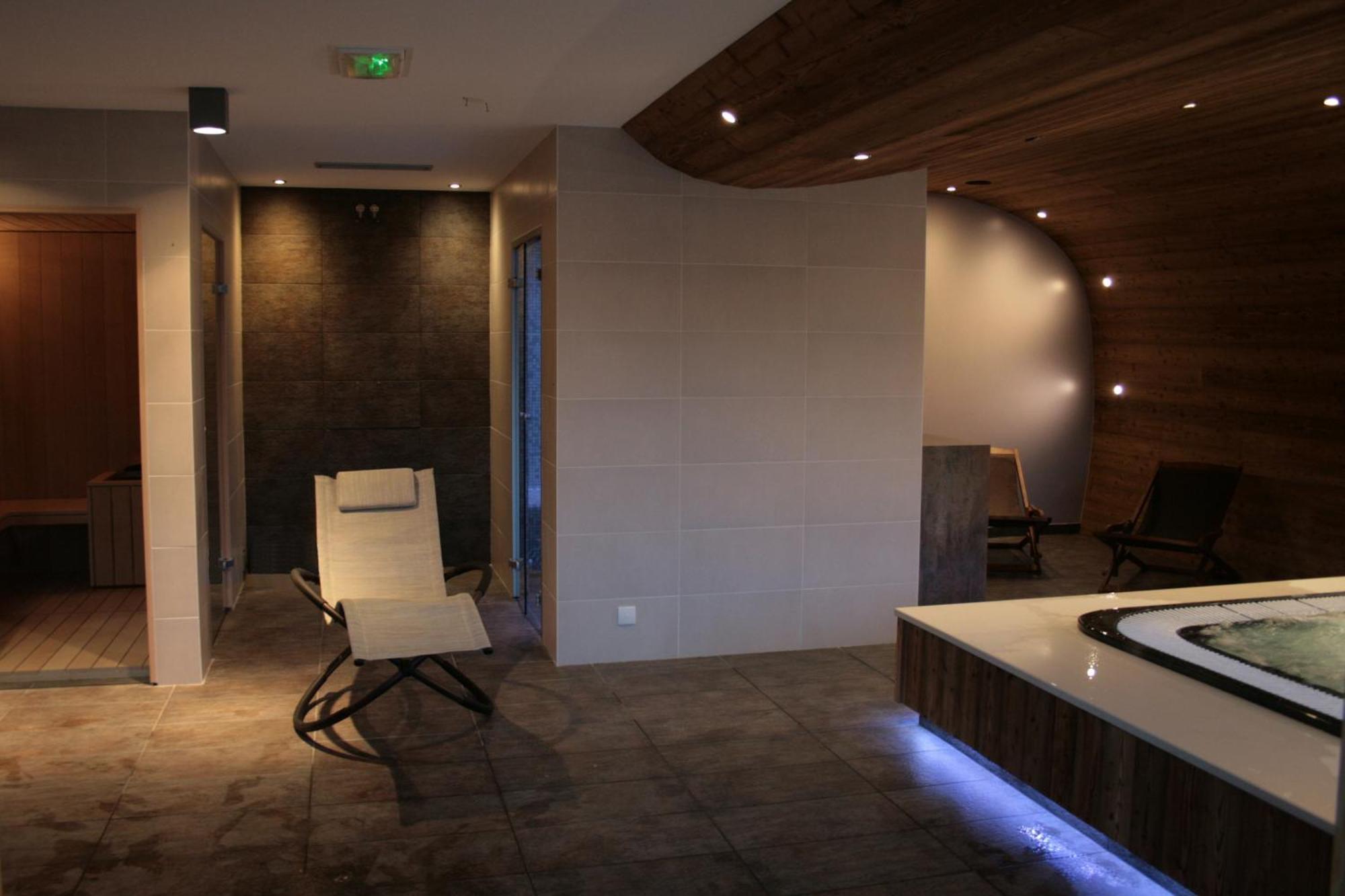 Logis Hotel & Spa Beau-Site Saint-Jean-de-Sixt Exteriör bild