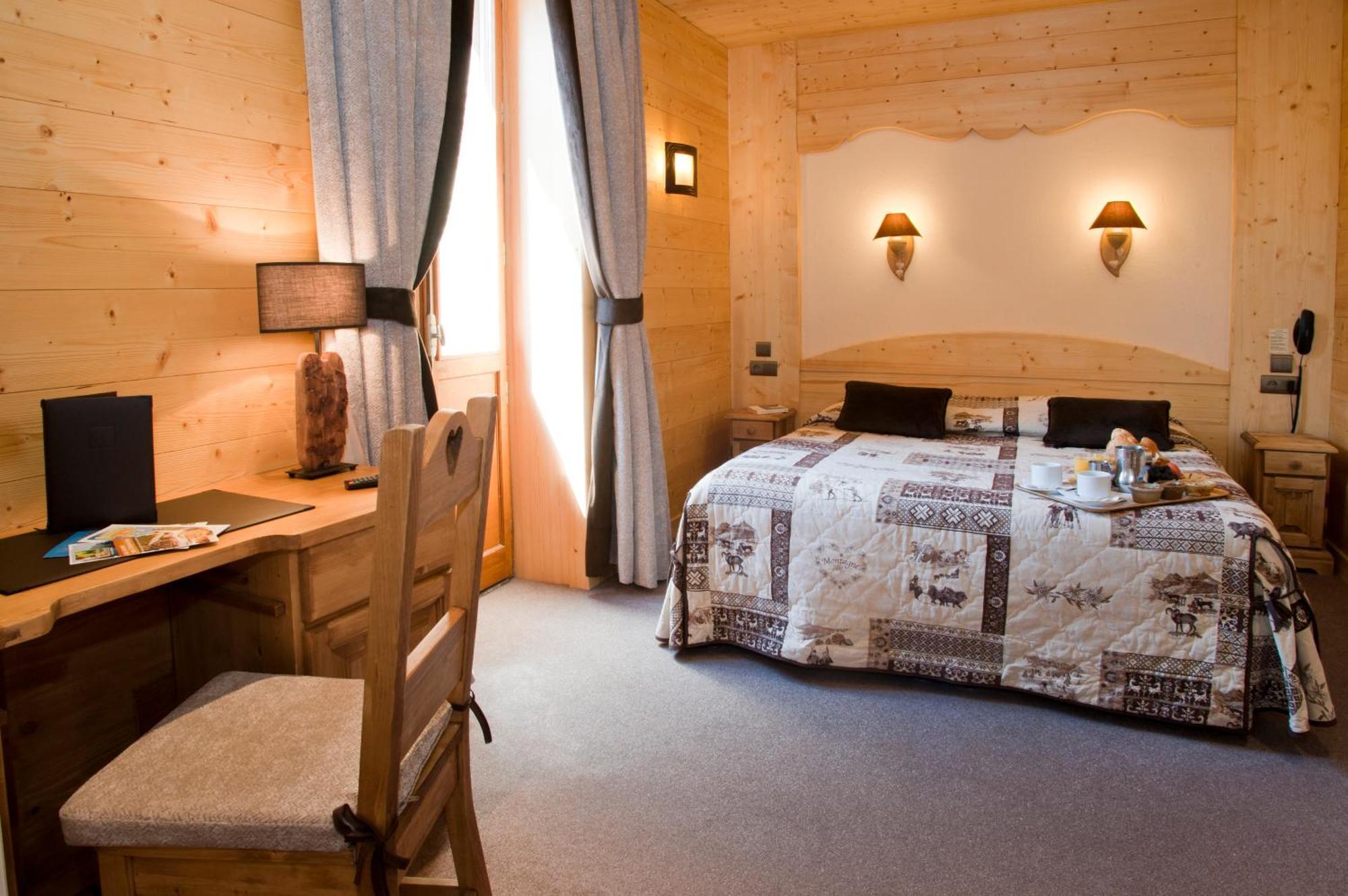 Logis Hotel & Spa Beau-Site Saint-Jean-de-Sixt Exteriör bild