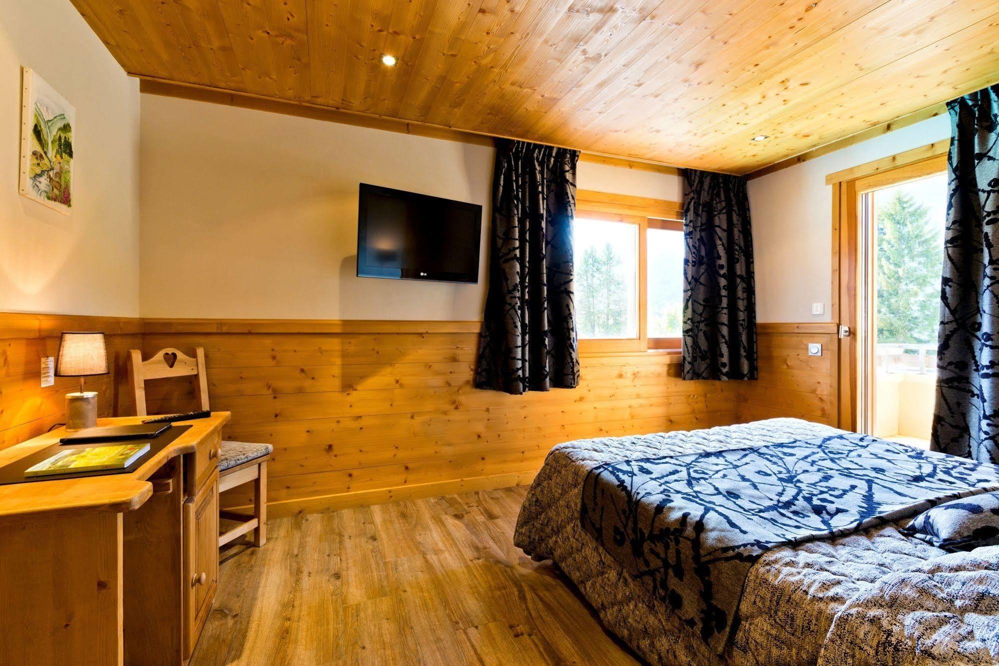 Logis Hotel & Spa Beau-Site Saint-Jean-de-Sixt Exteriör bild