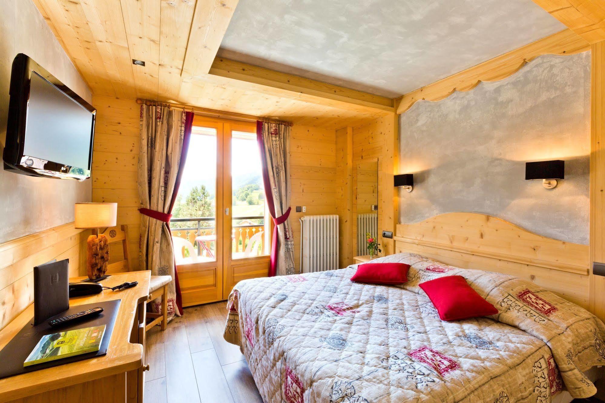 Logis Hotel & Spa Beau-Site Saint-Jean-de-Sixt Exteriör bild