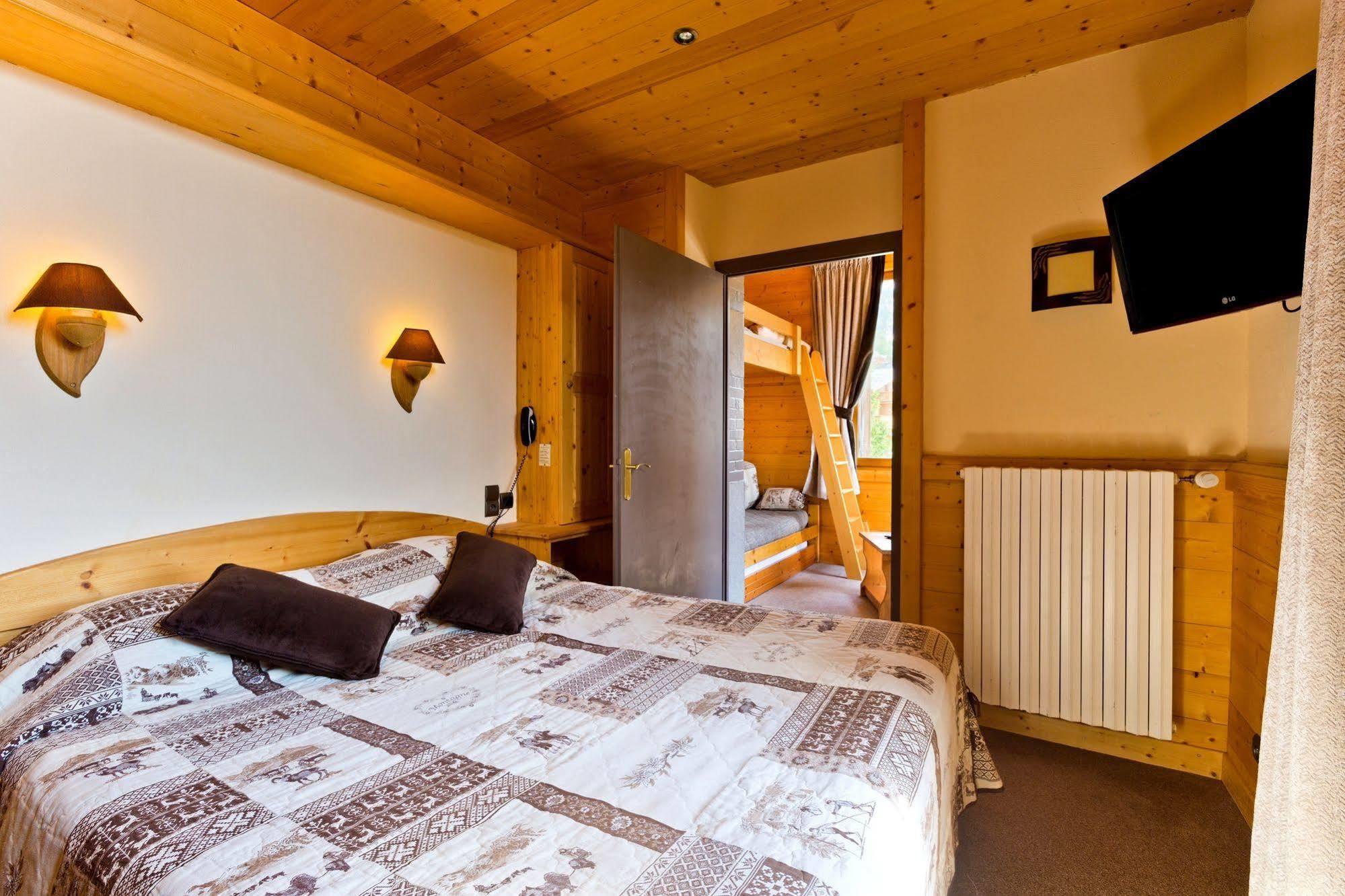 Logis Hotel & Spa Beau-Site Saint-Jean-de-Sixt Exteriör bild