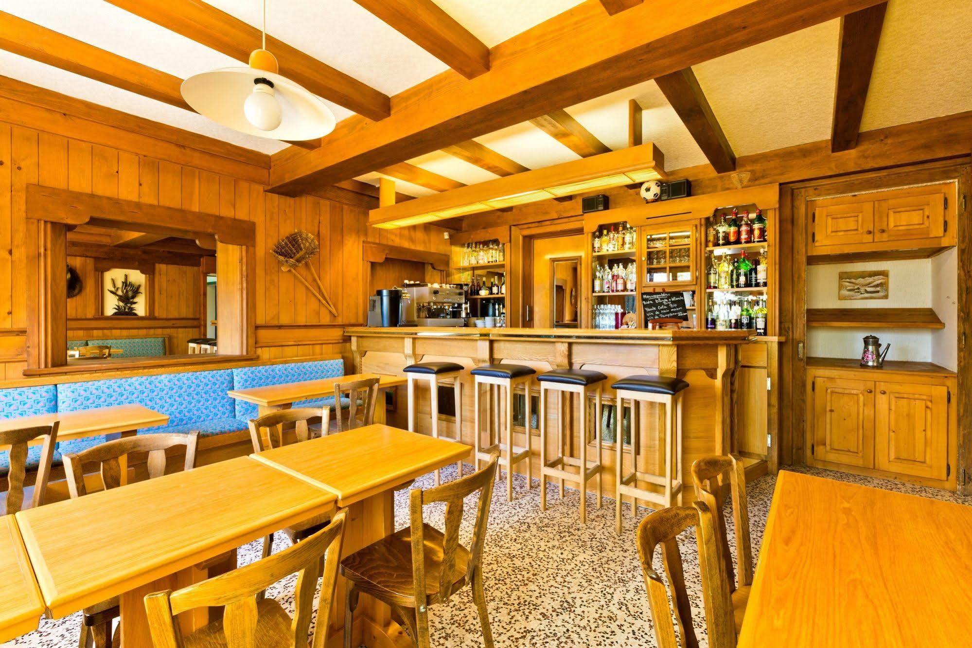 Logis Hotel & Spa Beau-Site Saint-Jean-de-Sixt Exteriör bild