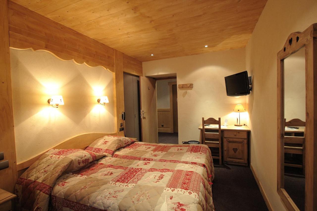 Logis Hotel & Spa Beau-Site Saint-Jean-de-Sixt Rum bild